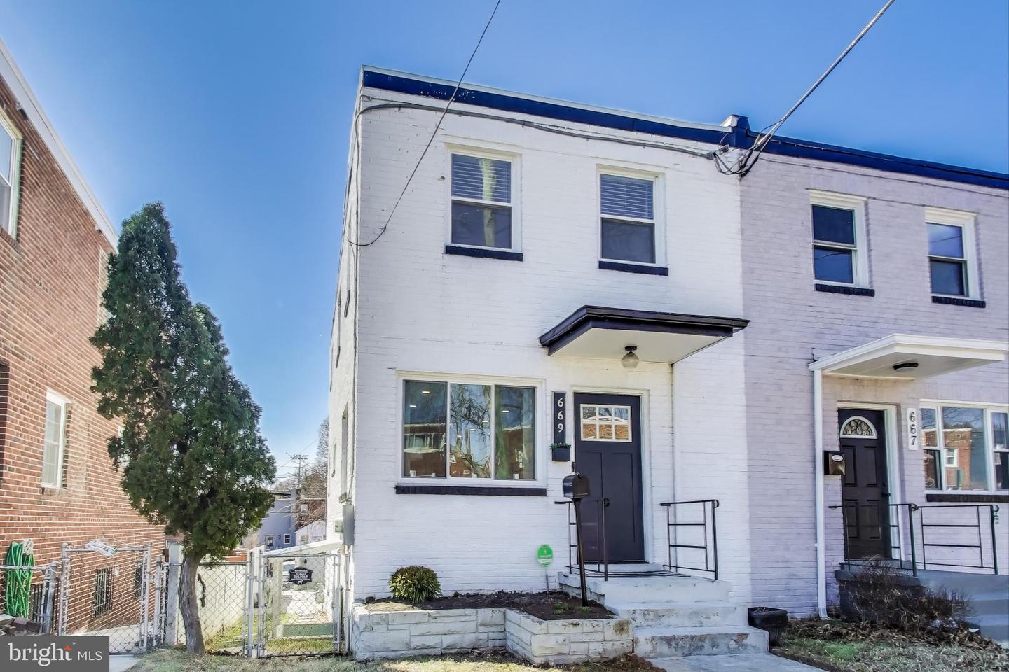 669 OGLETHORPE ST NE, WASHINGTON, District Of Columbia 20011, 4 Bedrooms Bedrooms, ,2 BathroomsBathrooms,Residential,For sale,669 OGLETHORPE ST NE,DCDC2187762 MLS # DCDC2187762