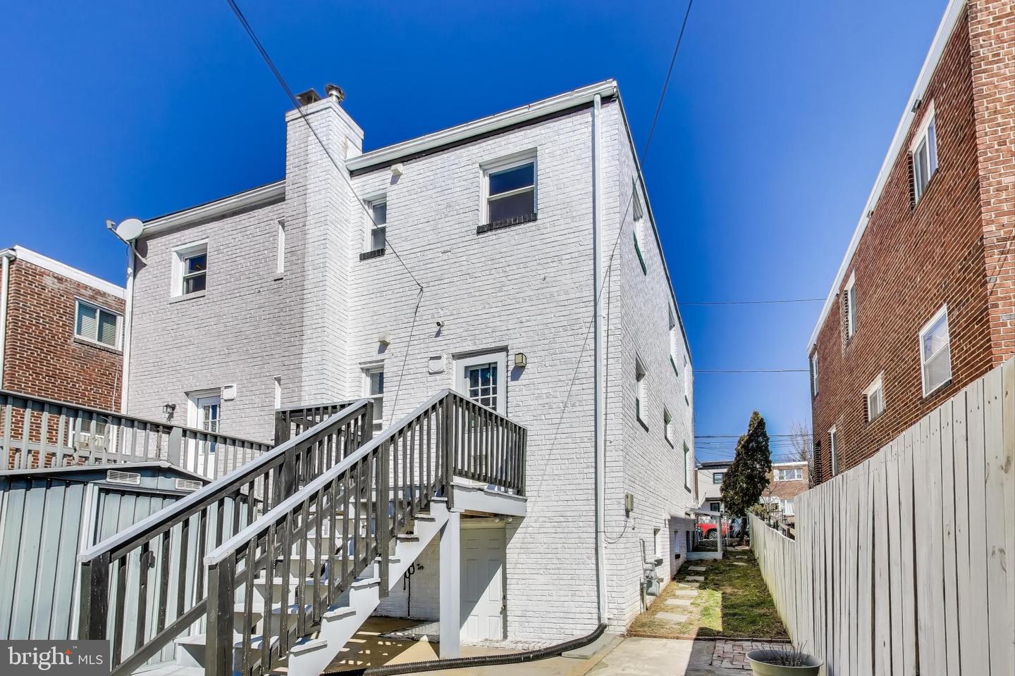 669 OGLETHORPE ST NE, WASHINGTON, District Of Columbia 20011, 4 Bedrooms Bedrooms, ,2 BathroomsBathrooms,Residential,For sale,669 OGLETHORPE ST NE,DCDC2187762 MLS # DCDC2187762