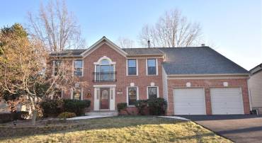 13435 BLACK GUM CT, CHANTILLY, Virginia 20151, 6 Bedrooms Bedrooms, ,3 BathroomsBathrooms,Residential,For sale,13435 BLACK GUM CT,VAFX2225322 MLS # VAFX2225322