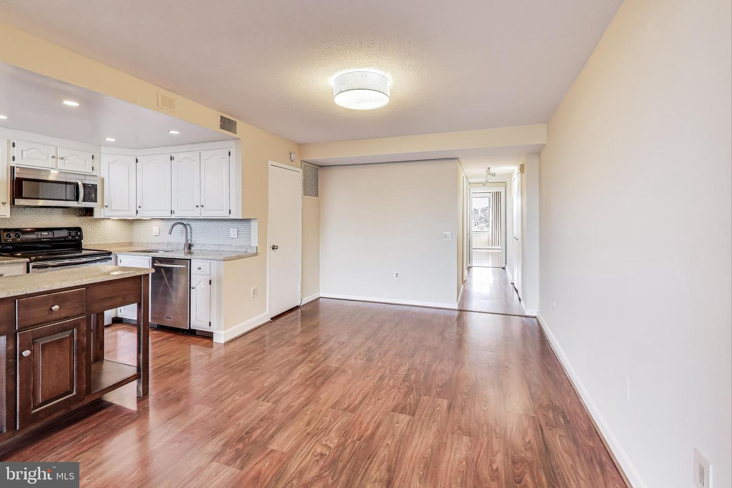 3101 NEW MEXICO AVE NW #847, WASHINGTON, District Of Columbia 20016, 1 Bedroom Bedrooms, ,1 BathroomBathrooms,Residential,For sale,3101 NEW MEXICO AVE NW #847,DCDC2188058 MLS # DCDC2188058