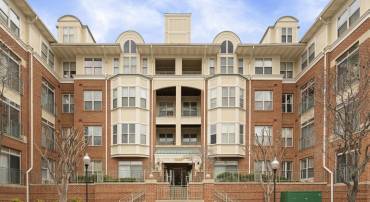 1860 STRATFORD PARK PL #305, RESTON, Virginia 20190, 2 Bedrooms Bedrooms, ,2 BathroomsBathrooms,Residential,For sale,1860 STRATFORD PARK PL #305,VAFX2225366 MLS # VAFX2225366