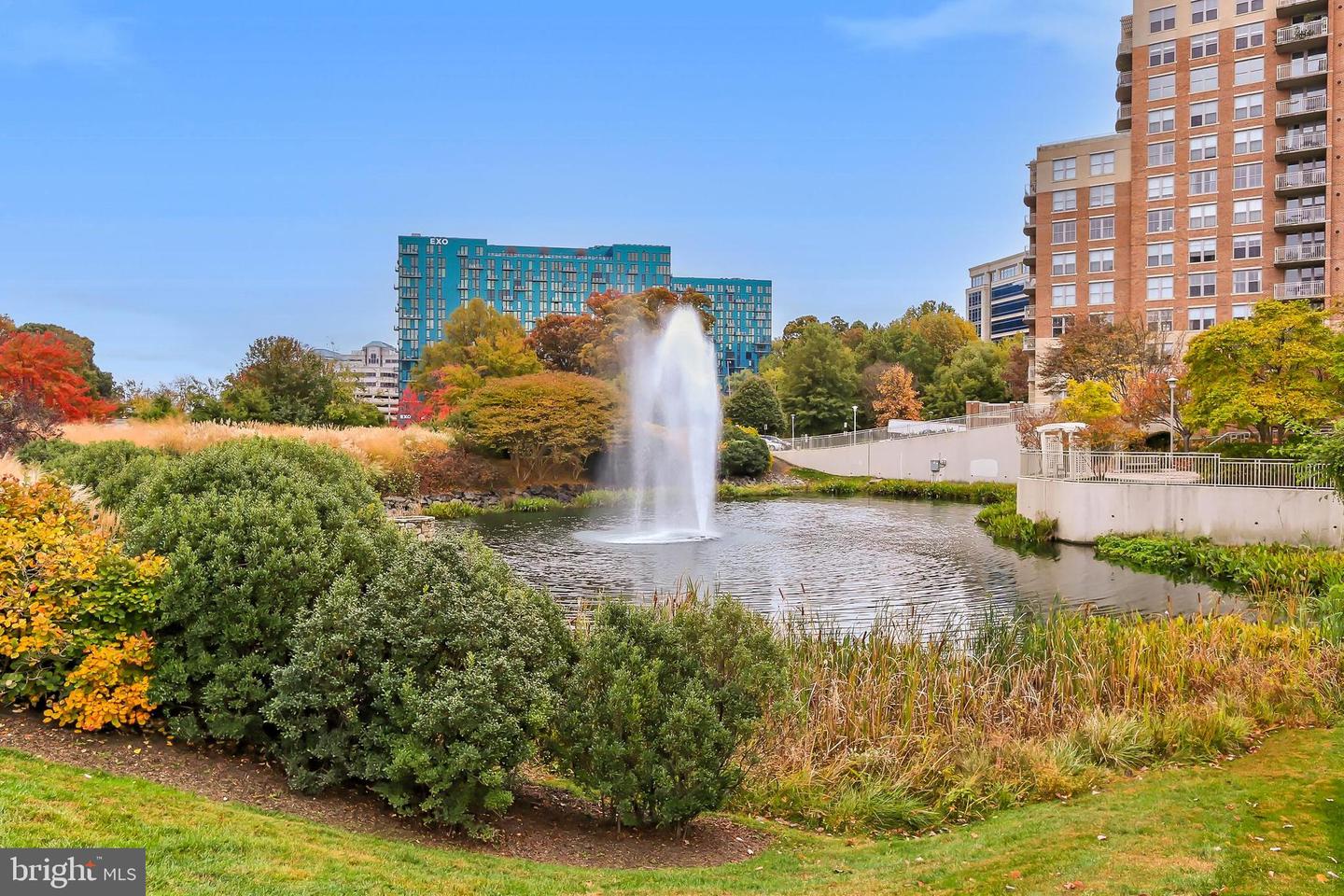 11800 SUNSET HILLS RD #1018, RESTON, Virginia 20190, 1 Bedroom Bedrooms, ,1 BathroomBathrooms,Residential,For sale,11800 SUNSET HILLS RD #1018,VAFX2225418 MLS # VAFX2225418