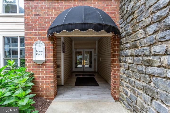 1530 LINCOLN WAY #101, MCLEAN, Virginia 22102, 1 Bedroom Bedrooms, ,1 BathroomBathrooms,Residential,For sale,1530 LINCOLN WAY #101,VAFX2225438 MLS # VAFX2225438