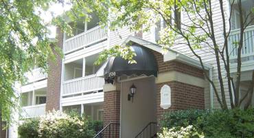 1530 LINCOLN WAY #101, MCLEAN, Virginia 22102, 1 Bedroom Bedrooms, ,1 BathroomBathrooms,Residential,For sale,1530 LINCOLN WAY #101,VAFX2225438 MLS # VAFX2225438