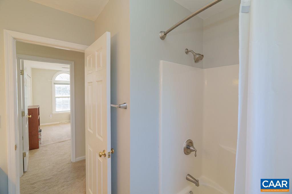 2509 INDIAN LAUREL RD, CHARLOTTESVILLE, Virginia 22911, 4 Bedrooms Bedrooms, ,3 BathroomsBathrooms,Residential,For sale,2509 INDIAN LAUREL RD,661489 MLS # 661489