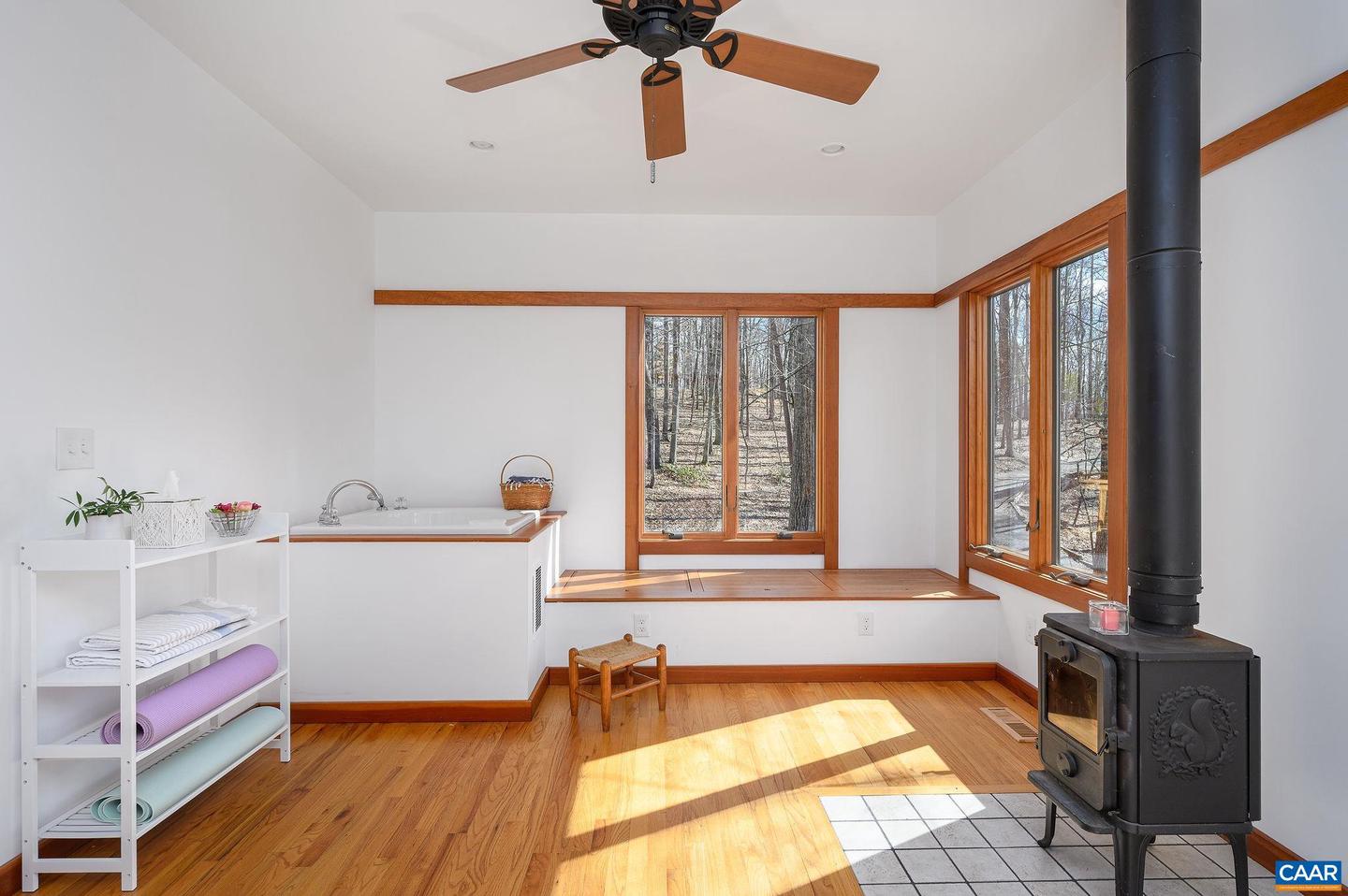 2664 CARDINAL RIDGE RD, CHARLOTTESVILLE, Virginia 22901, 3 Bedrooms Bedrooms, ,2 BathroomsBathrooms,Residential,For sale,2664 CARDINAL RIDGE RD,661493 MLS # 661493