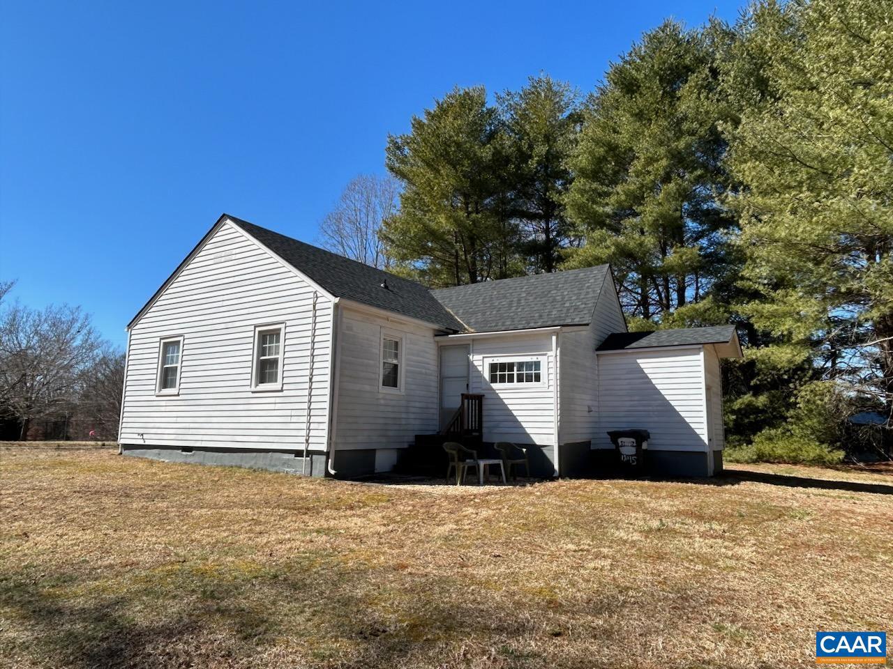 186 OVERLOOK HTS, SCOTTSVILLE, Virginia 24590, 2 Bedrooms Bedrooms, ,1 BathroomBathrooms,Residential,For sale,186 OVERLOOK HTS,661494 MLS # 661494