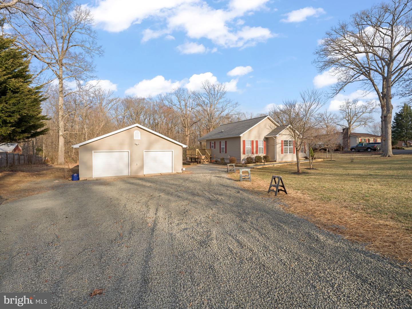 8391 GREENWICH RD, CATLETT, Virginia 20119, 3 Bedrooms Bedrooms, ,2 BathroomsBathrooms,Residential,For sale,8391 GREENWICH RD,VAFQ2015678 MLS # VAFQ2015678