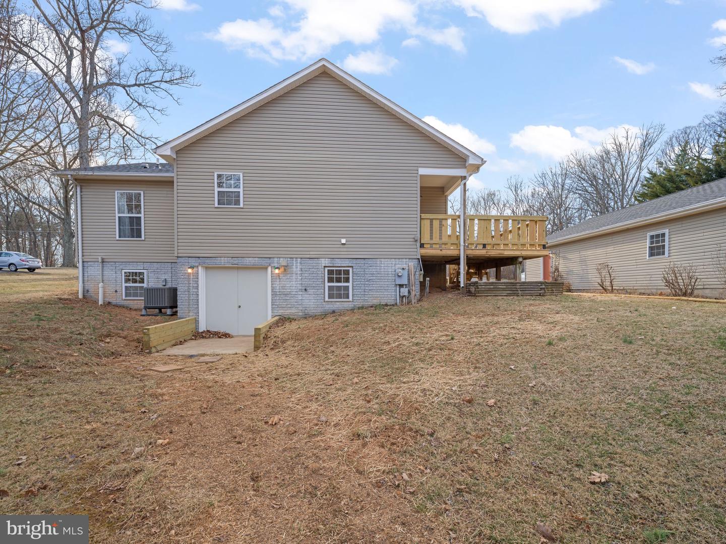 8391 GREENWICH RD, CATLETT, Virginia 20119, 3 Bedrooms Bedrooms, ,2 BathroomsBathrooms,Residential,For sale,8391 GREENWICH RD,VAFQ2015678 MLS # VAFQ2015678