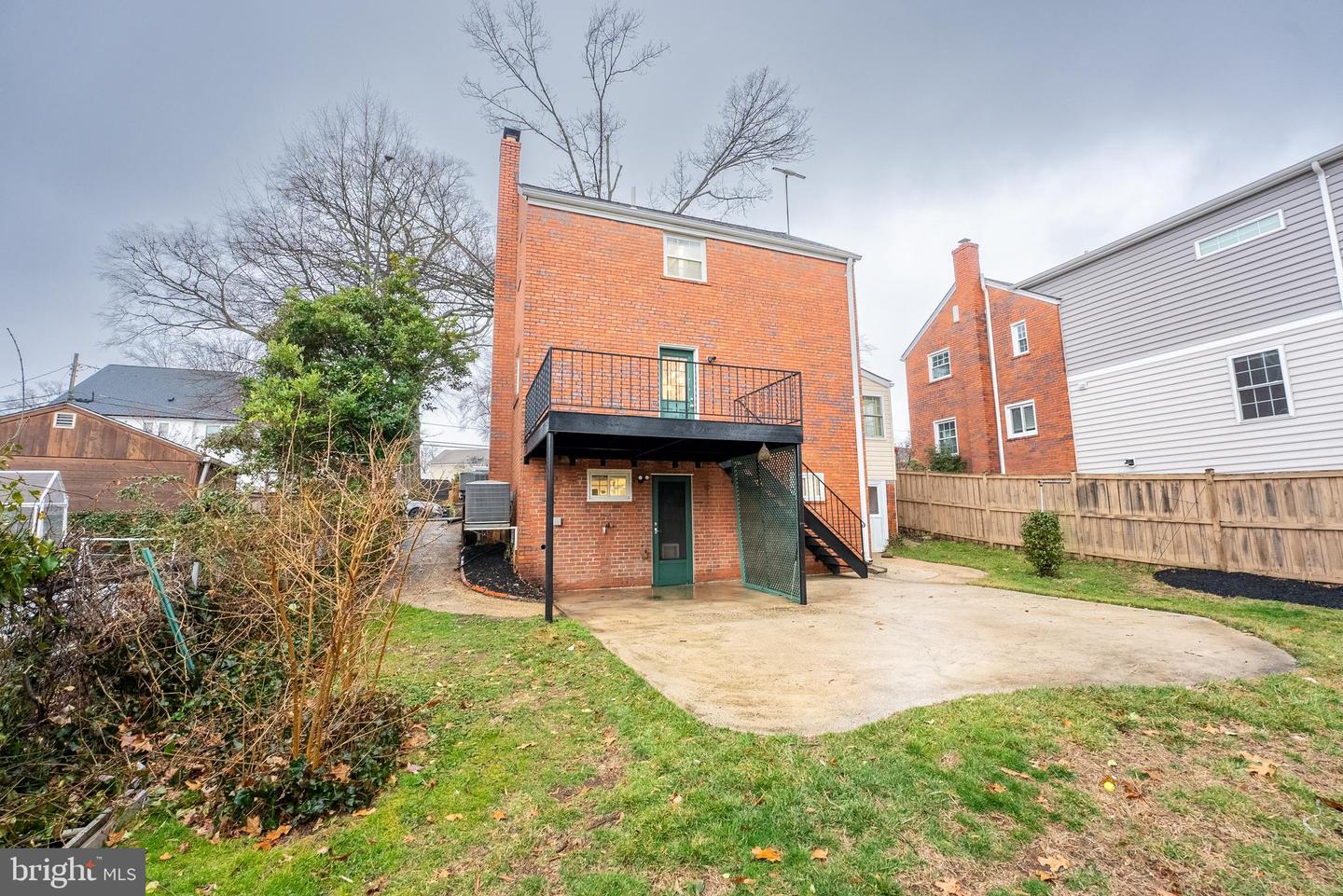 401 N FREDERICK ST, ARLINGTON, Virginia 22203, 2 Bedrooms Bedrooms, ,2 BathroomsBathrooms,Residential,For sale,401 N FREDERICK ST,VAAR2052738 MLS # VAAR2052738