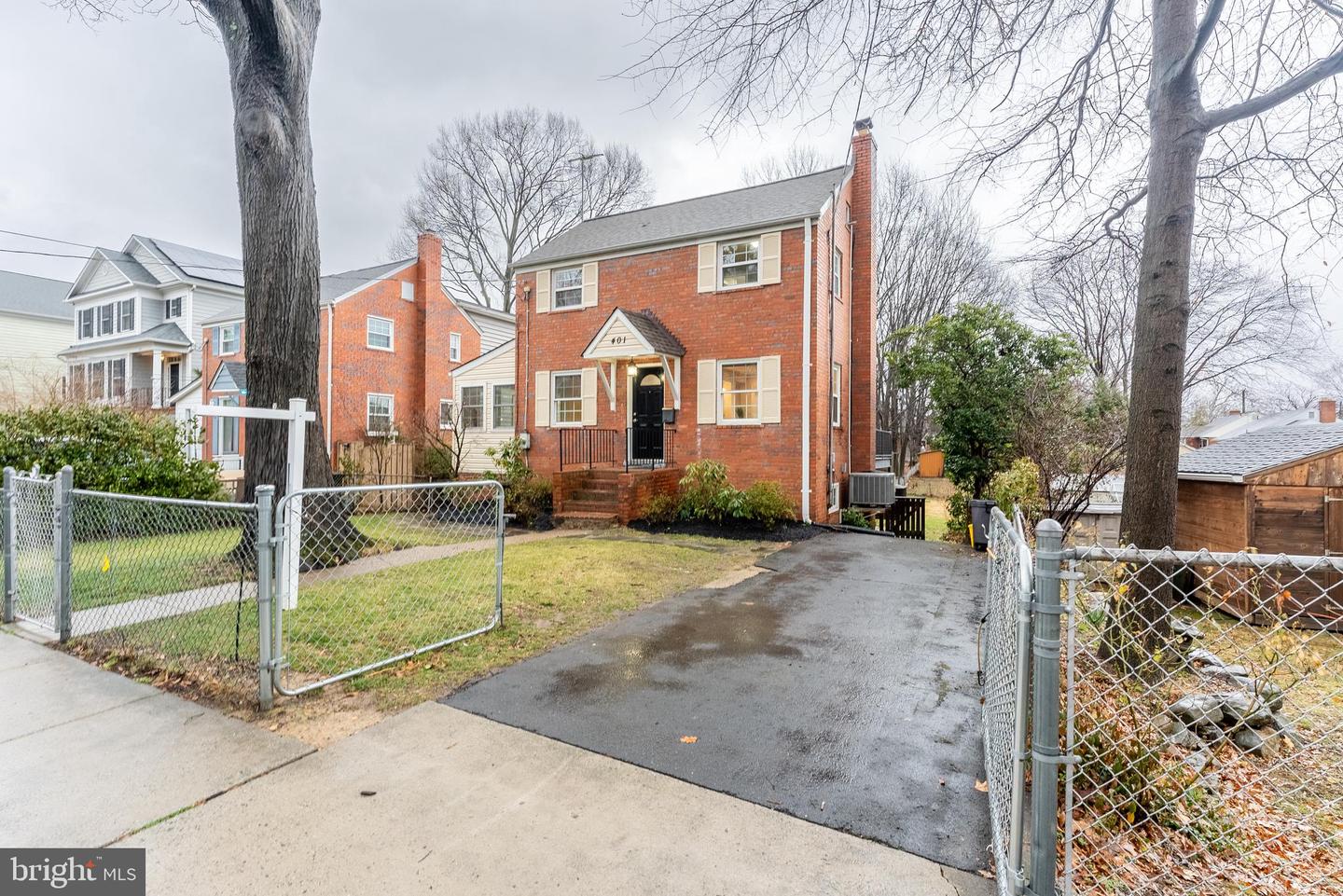 401 N FREDERICK ST, ARLINGTON, Virginia 22203, 2 Bedrooms Bedrooms, ,2 BathroomsBathrooms,Residential,For sale,401 N FREDERICK ST,VAAR2052738 MLS # VAAR2052738