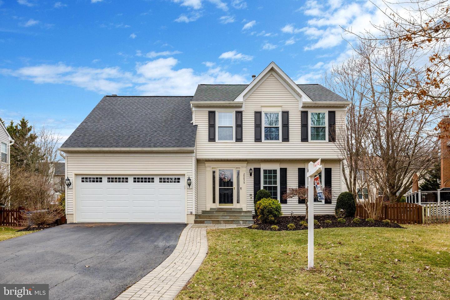 20639 OAKENCROFT CT, ASHBURN, Virginia 20147, 5 Bedrooms Bedrooms, ,3 BathroomsBathrooms,Residential,For sale,20639 OAKENCROFT CT,VALO2089046 MLS # VALO2089046