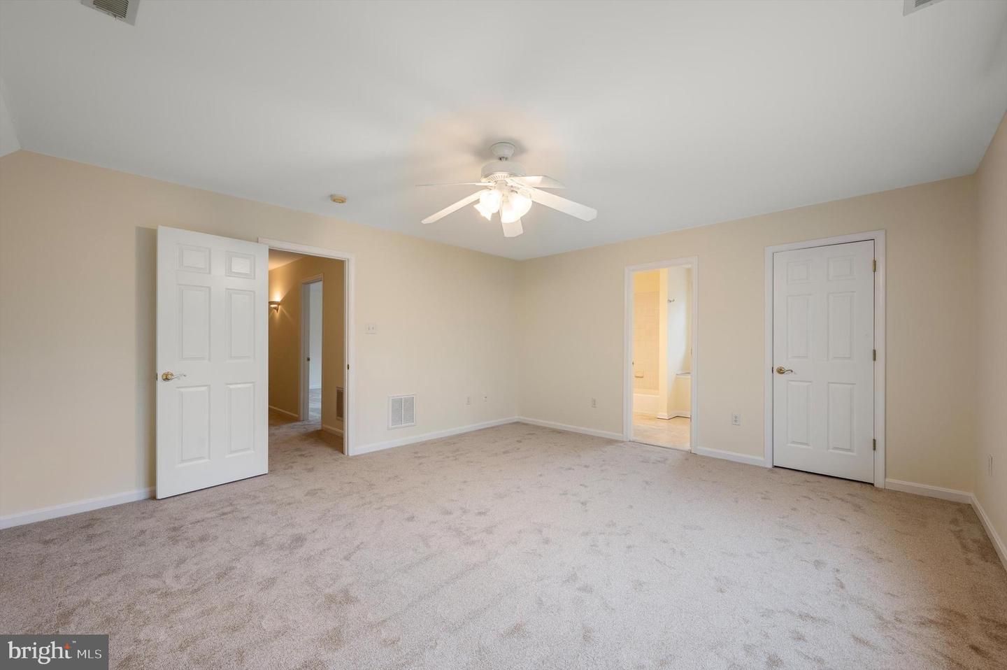 3980 MIDDLE RD, WINCHESTER, Virginia 22602, 4 Bedrooms Bedrooms, ,3 BathroomsBathrooms,Residential,For sale,3980 MIDDLE RD,VAFV2024594 MLS # VAFV2024594