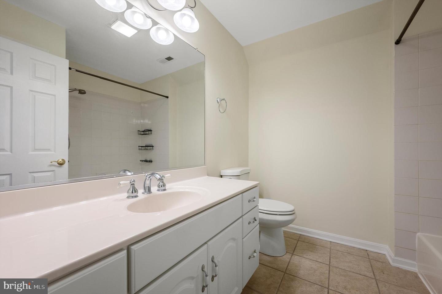 3980 MIDDLE RD, WINCHESTER, Virginia 22602, 4 Bedrooms Bedrooms, ,3 BathroomsBathrooms,Residential,For sale,3980 MIDDLE RD,VAFV2024594 MLS # VAFV2024594