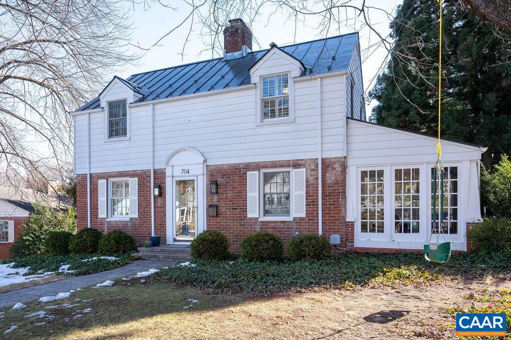 704 EVERGREEN AVE, CHARLOTTESVILLE, Virginia 22902, 4 Bedrooms Bedrooms, ,2 BathroomsBathrooms,Residential,For sale,704 EVERGREEN AVE,661306 MLS # 661306