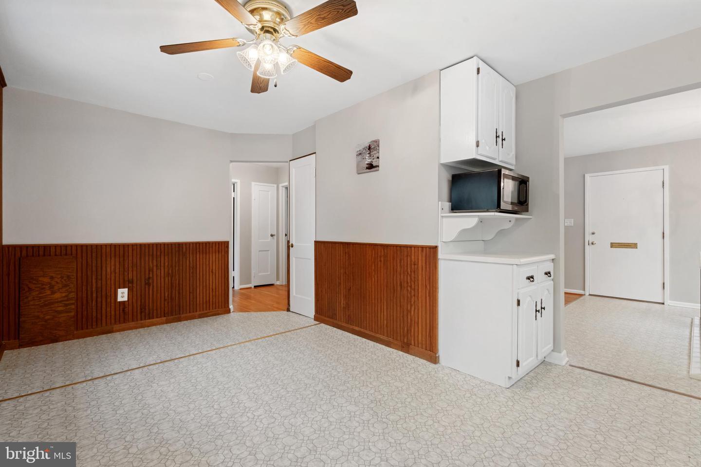 32 N FLOYD ST, ALEXANDRIA, Virginia 22304, 2 Bedrooms Bedrooms, ,1 BathroomBathrooms,Residential,For sale,32 N FLOYD ST,VAAX2042290 MLS # VAAX2042290