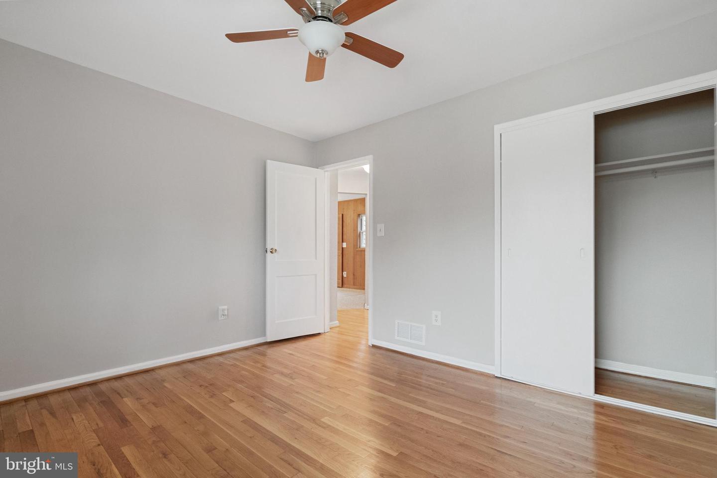 32 N FLOYD ST, ALEXANDRIA, Virginia 22304, 2 Bedrooms Bedrooms, ,1 BathroomBathrooms,Residential,For sale,32 N FLOYD ST,VAAX2042290 MLS # VAAX2042290