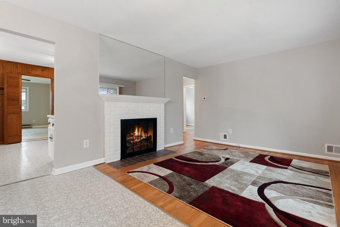 32 N FLOYD ST, ALEXANDRIA, Virginia 22304, 2 Bedrooms Bedrooms, ,1 BathroomBathrooms,Residential,For sale,32 N FLOYD ST,VAAX2042290 MLS # VAAX2042290