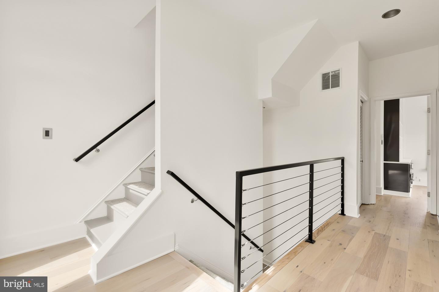 503 Q ST NW, WASHINGTON, District Of Columbia 20001, 4 Bedrooms Bedrooms, ,3 BathroomsBathrooms,Residential,For sale,503 Q ST NW,DCDC2187710 MLS # DCDC2187710