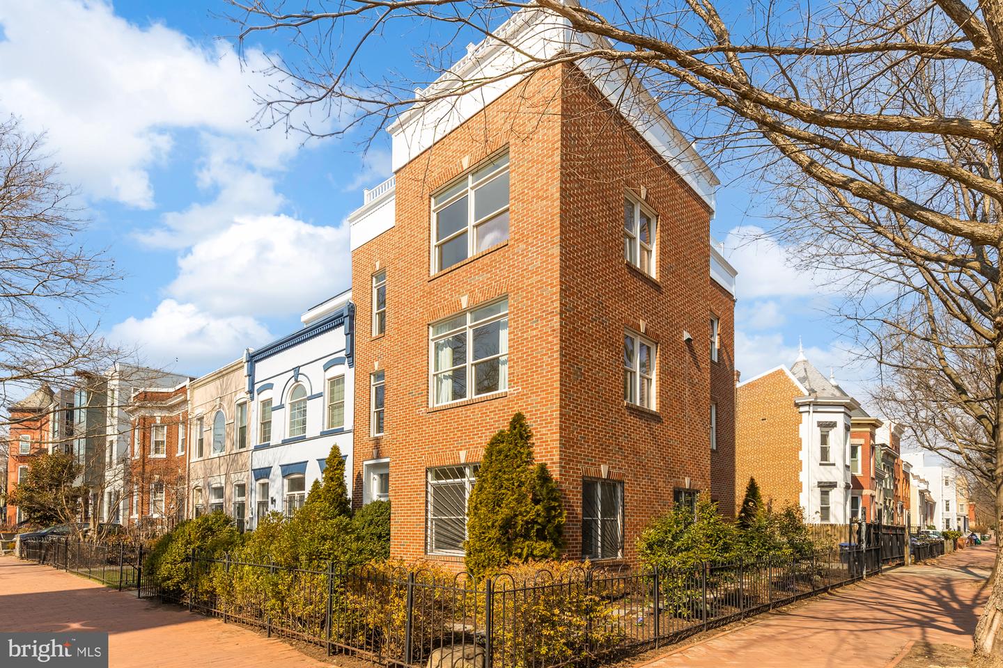 503 Q ST NW, WASHINGTON, District Of Columbia 20001, 4 Bedrooms Bedrooms, ,3 BathroomsBathrooms,Residential,For sale,503 Q ST NW,DCDC2187710 MLS # DCDC2187710