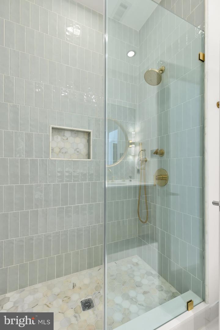 503 Q ST NW, WASHINGTON, District Of Columbia 20001, 4 Bedrooms Bedrooms, ,3 BathroomsBathrooms,Residential,For sale,503 Q ST NW,DCDC2187710 MLS # DCDC2187710