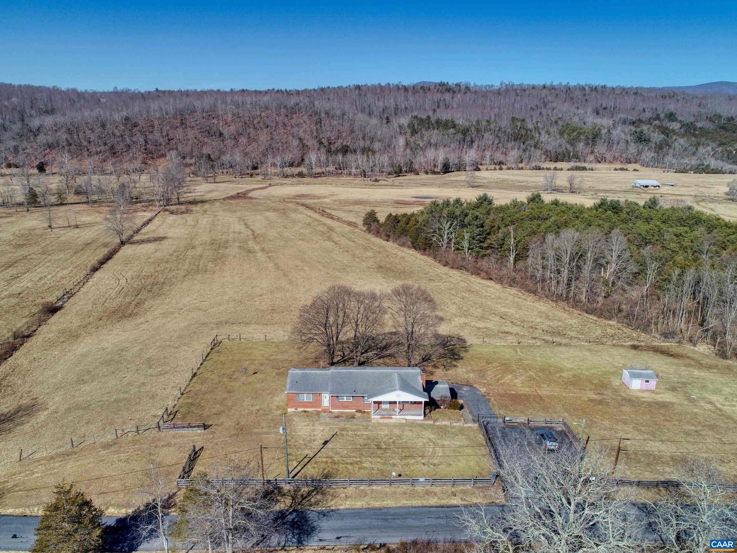 1535 ESTALINE VALLEY RD, CRAIGSVILLE, Virginia 24430, 3 Bedrooms Bedrooms, ,2 BathroomsBathrooms,Residential,For sale,1535 ESTALINE VALLEY RD,661437 MLS # 661437