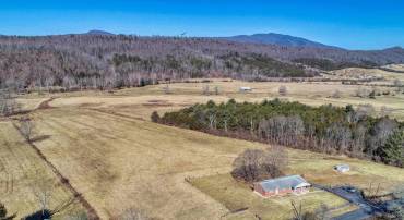 1535 ESTALINE VALLEY RD, CRAIGSVILLE, Virginia 24430, 3 Bedrooms Bedrooms, ,2 BathroomsBathrooms,Residential,For sale,1535 ESTALINE VALLEY RD,661437 MLS # 661437