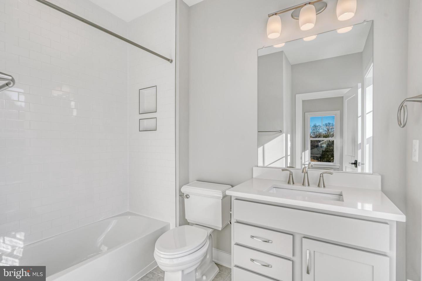 6607 29TH ST N, ARLINGTON, Virginia 22213, 4 Bedrooms Bedrooms, ,4 BathroomsBathrooms,Residential,For sale,6607 29TH ST N,VAAR2054116 MLS # VAAR2054116