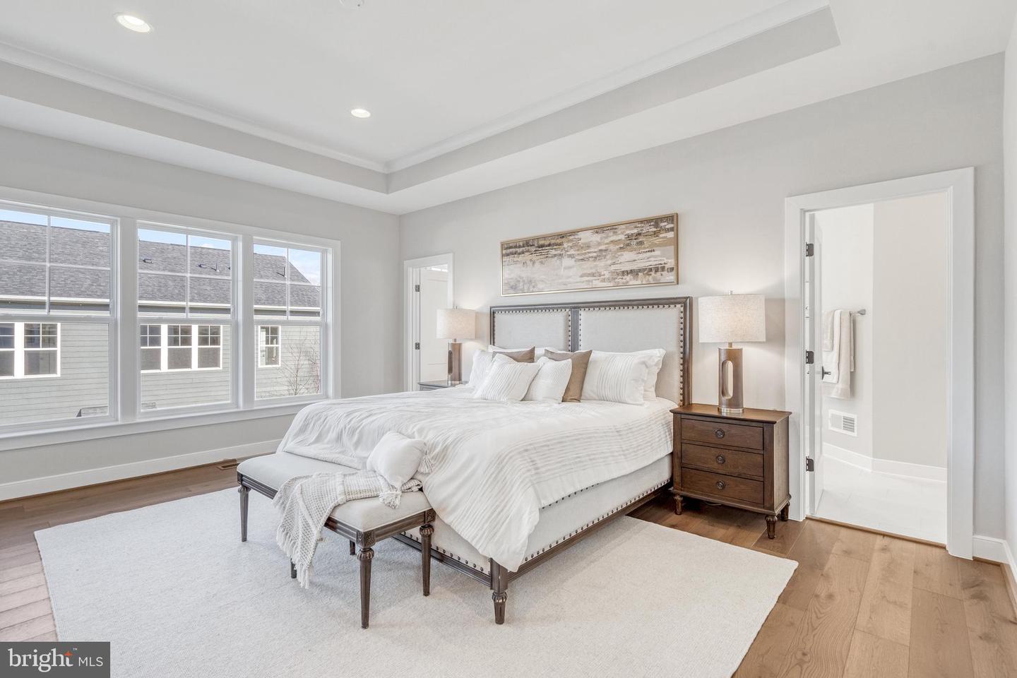 6607 29TH ST N, ARLINGTON, Virginia 22213, 4 Bedrooms Bedrooms, ,4 BathroomsBathrooms,Residential,For sale,6607 29TH ST N,VAAR2054116 MLS # VAAR2054116