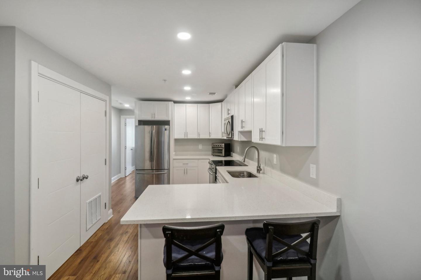 3110 GEORGIA AVE NW #302, WASHINGTON, District Of Columbia 20010, 2 Bedrooms Bedrooms, ,1 BathroomBathrooms,Residential,For sale,3110 GEORGIA AVE NW #302,DCDC2188296 MLS # DCDC2188296