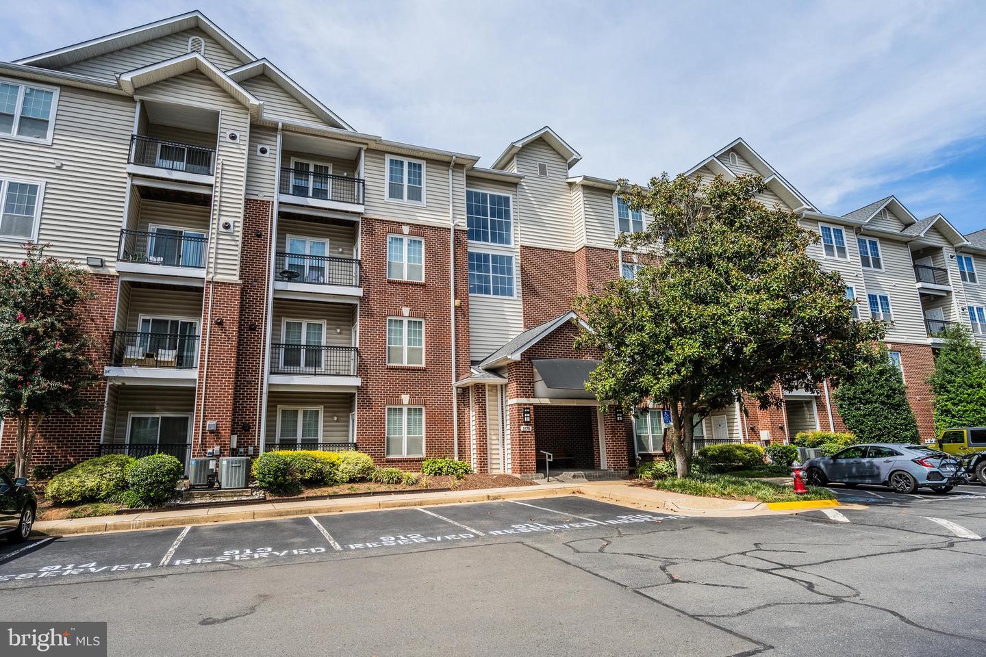 1581 SPRING GATE DR #5403, MCLEAN, Virginia 22102, 2 Bedrooms Bedrooms, ,2 BathroomsBathrooms,Residential,For sale,1581 SPRING GATE DR #5403,VAFX2225704 MLS # VAFX2225704