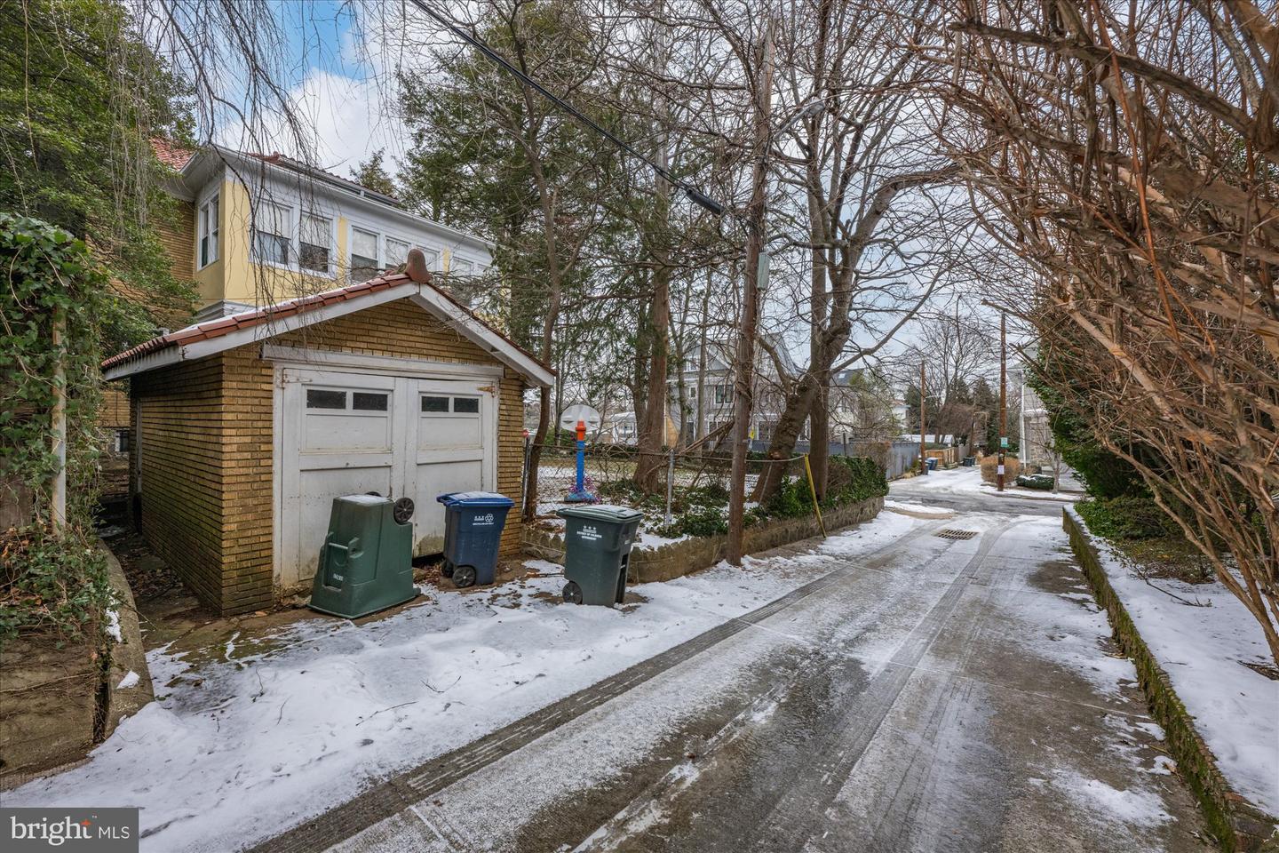 3500 GARFIELD ST NW, WASHINGTON, District Of Columbia 20007, 5 Bedrooms Bedrooms, ,3 BathroomsBathrooms,Residential,For sale,3500 GARFIELD ST NW,DCDC2172402 MLS # DCDC2172402