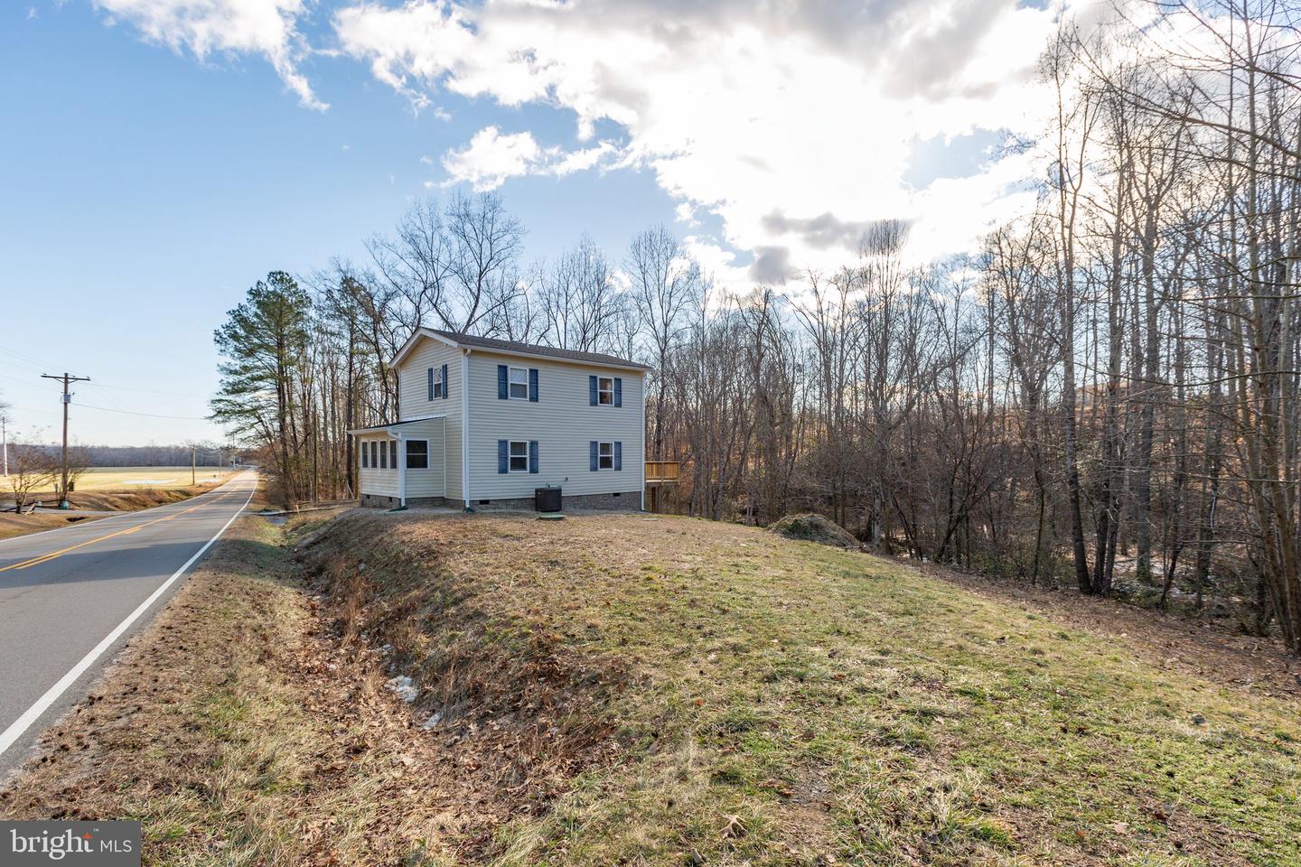 14426 NELSON HILL RD, MILFORD, Virginia 22514, 2 Bedrooms Bedrooms, ,2 BathroomsBathrooms,Residential,For sale,14426 NELSON HILL RD,VACV2007626 MLS # VACV2007626