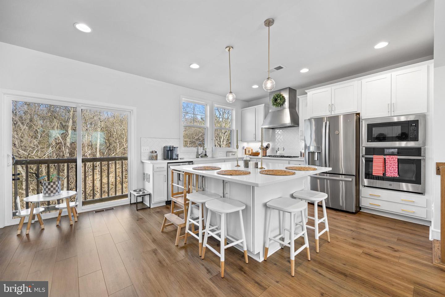 111 WAKE ROBIN CT, LAKE FREDERICK, Virginia 22630, 4 Bedrooms Bedrooms, ,3 BathroomsBathrooms,Residential,For sale,111 WAKE ROBIN CT,VAFV2024814 MLS # VAFV2024814