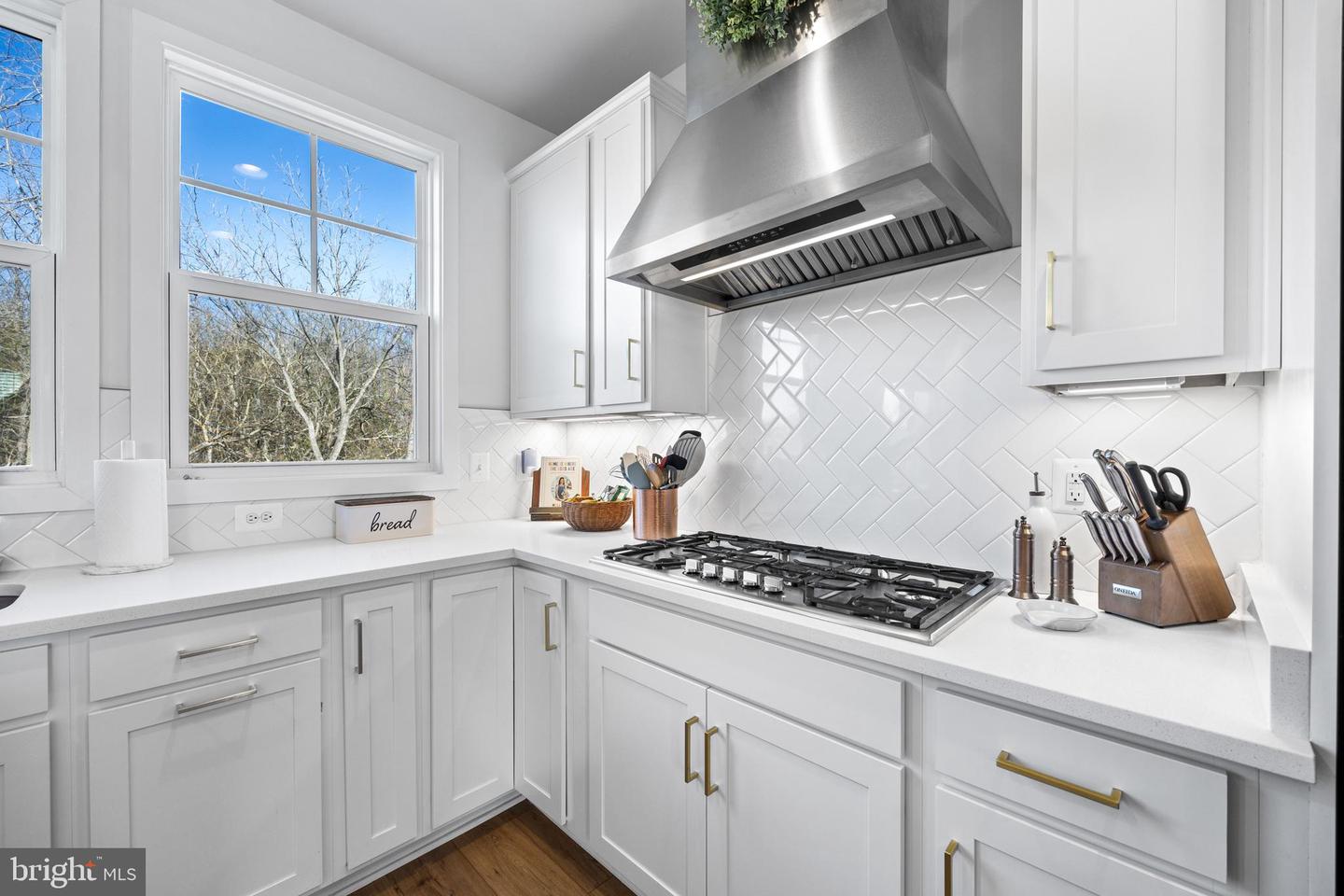 111 WAKE ROBIN CT, LAKE FREDERICK, Virginia 22630, 4 Bedrooms Bedrooms, ,3 BathroomsBathrooms,Residential,For sale,111 WAKE ROBIN CT,VAFV2024814 MLS # VAFV2024814