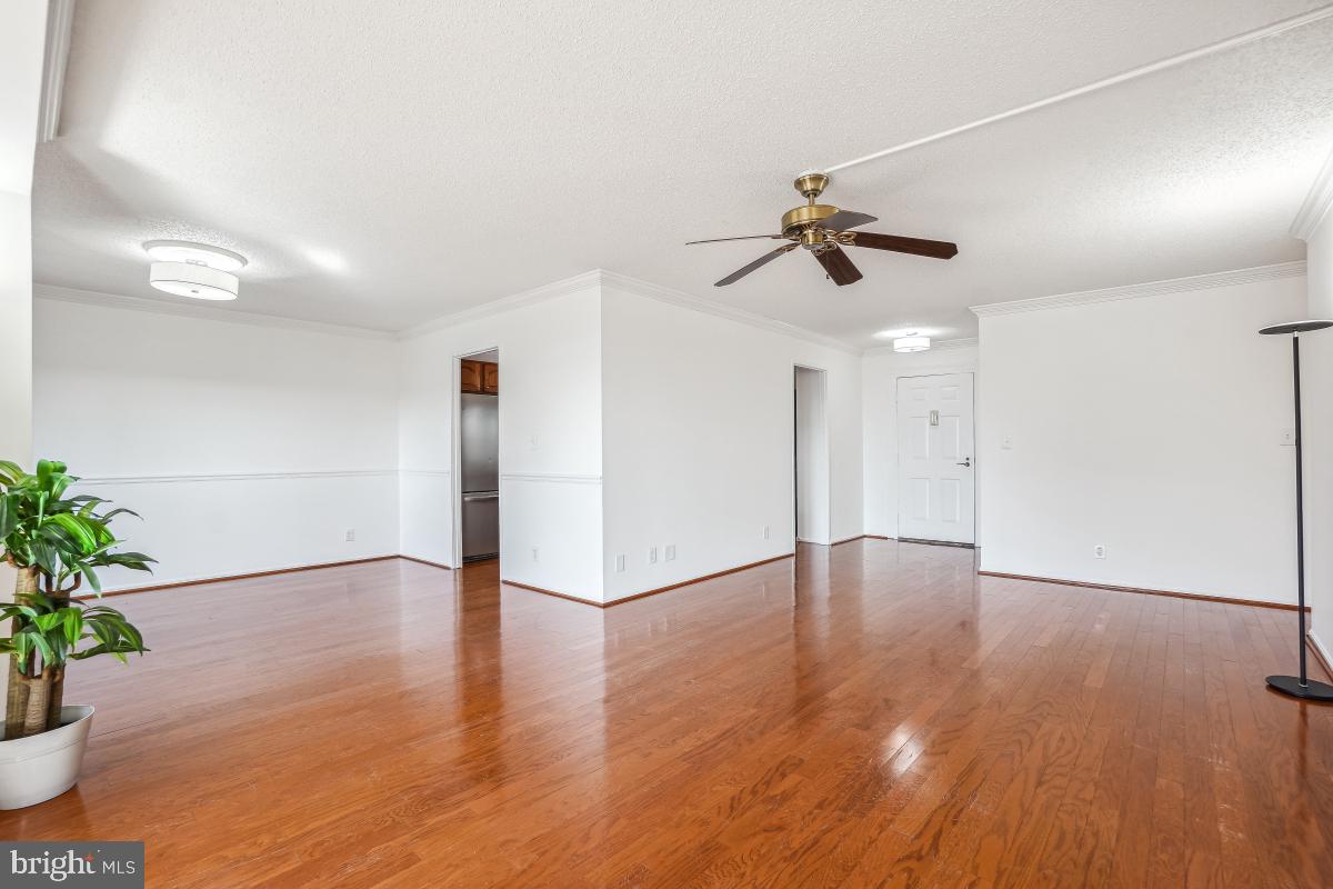 5904 MOUNT EAGLE DR #1105, ALEXANDRIA, Virginia 22303, 2 Bedrooms Bedrooms, 9 Rooms Rooms,2 BathroomsBathrooms,Residential,For sale,5904 MOUNT EAGLE DR #1105,VAFX2223324 MLS # VAFX2223324