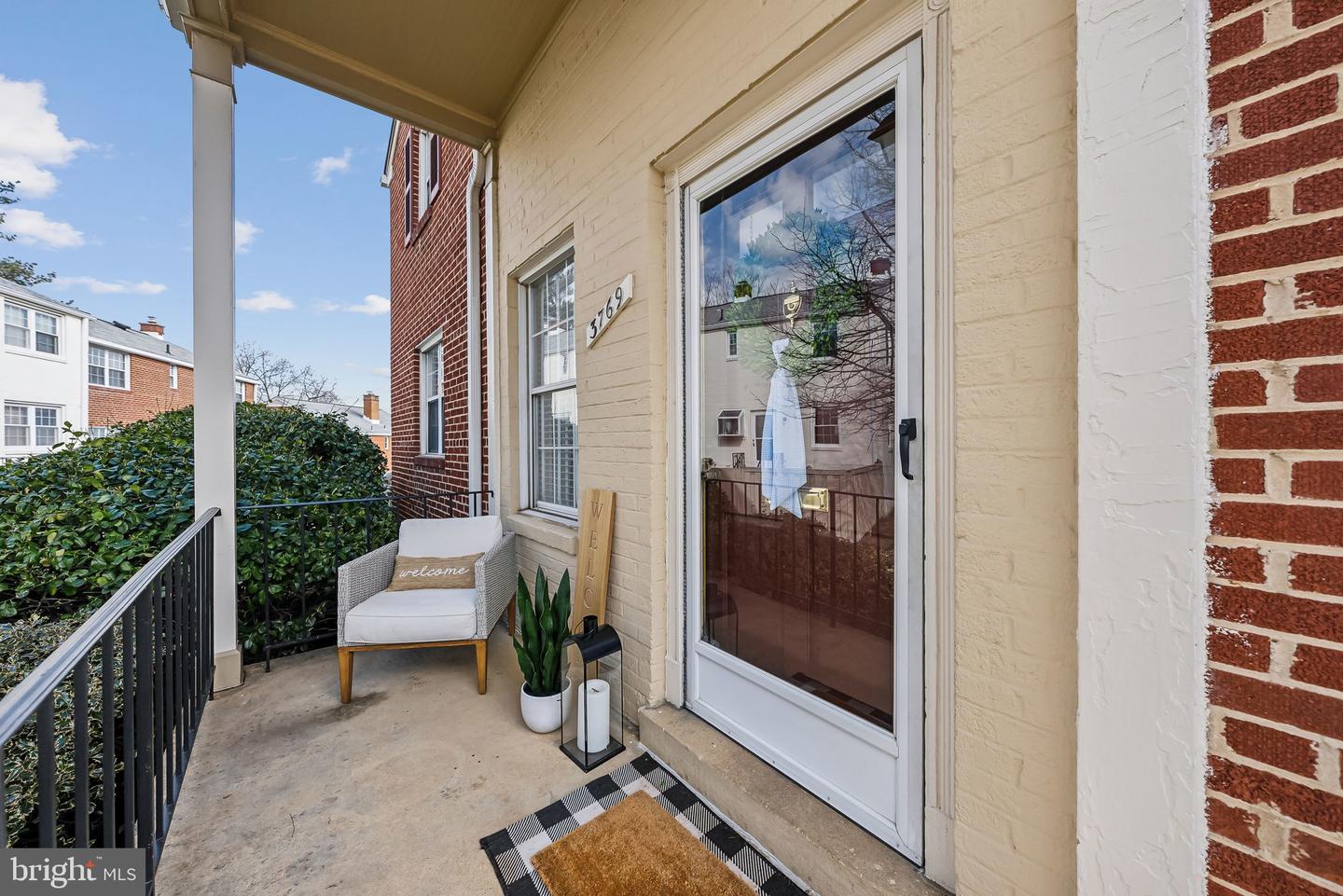 3769 KELLER AVE, ALEXANDRIA, Virginia 22302, 2 Bedrooms Bedrooms, ,2 BathroomsBathrooms,Residential,For sale,3769 KELLER AVE,VAAX2042190 MLS # VAAX2042190