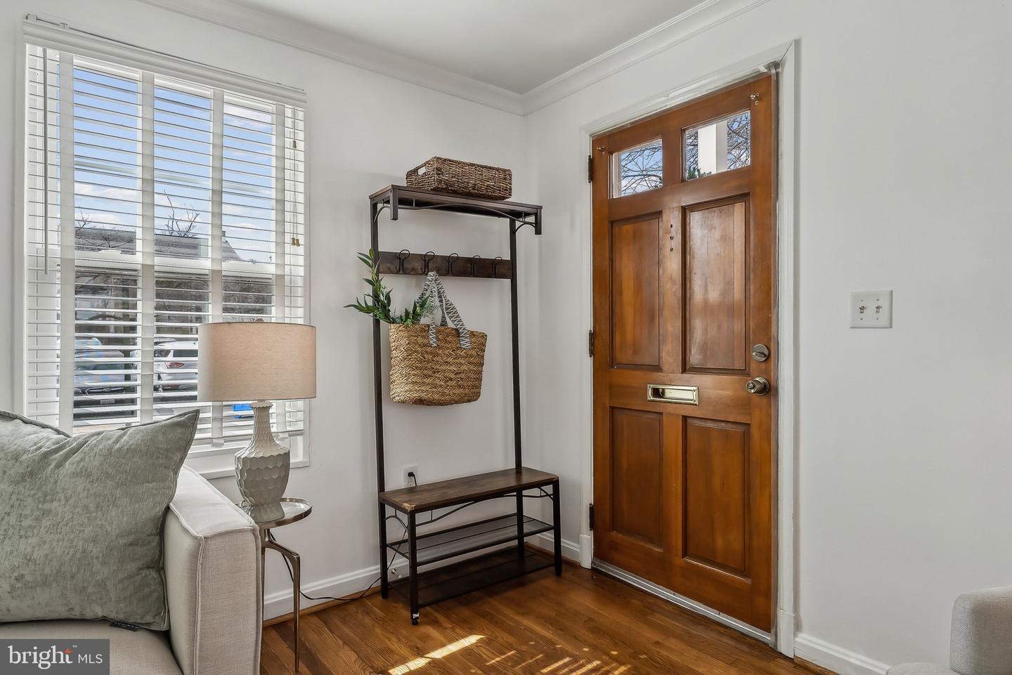 3769 KELLER AVE, ALEXANDRIA, Virginia 22302, 2 Bedrooms Bedrooms, ,2 BathroomsBathrooms,Residential,For sale,3769 KELLER AVE,VAAX2042190 MLS # VAAX2042190