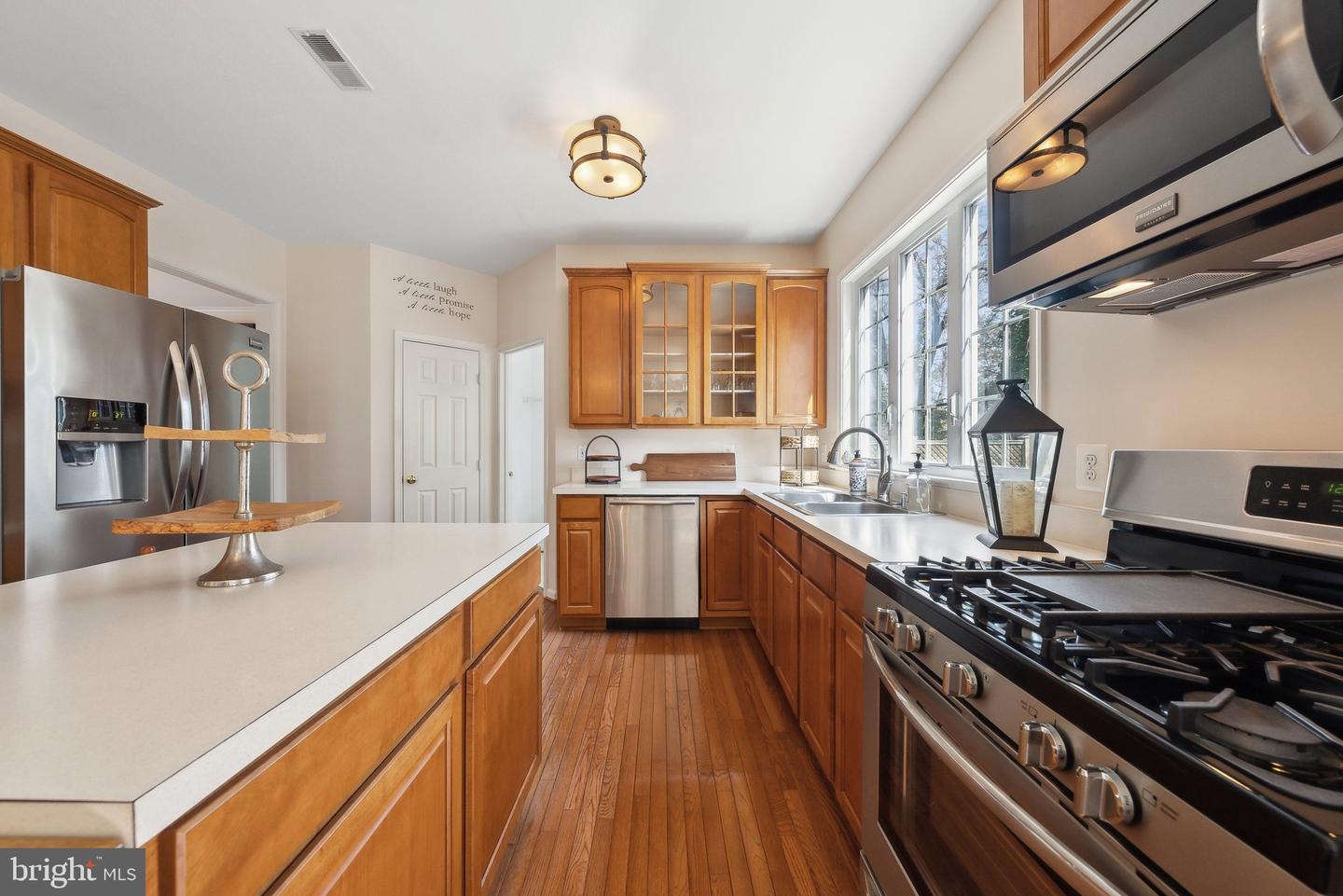 102 FRAYERS FARM CT, OCCOQUAN, Virginia 22125, 3 Bedrooms Bedrooms, ,2 BathroomsBathrooms,Residential,For sale,102 FRAYERS FARM CT,VAPW2088444 MLS # VAPW2088444