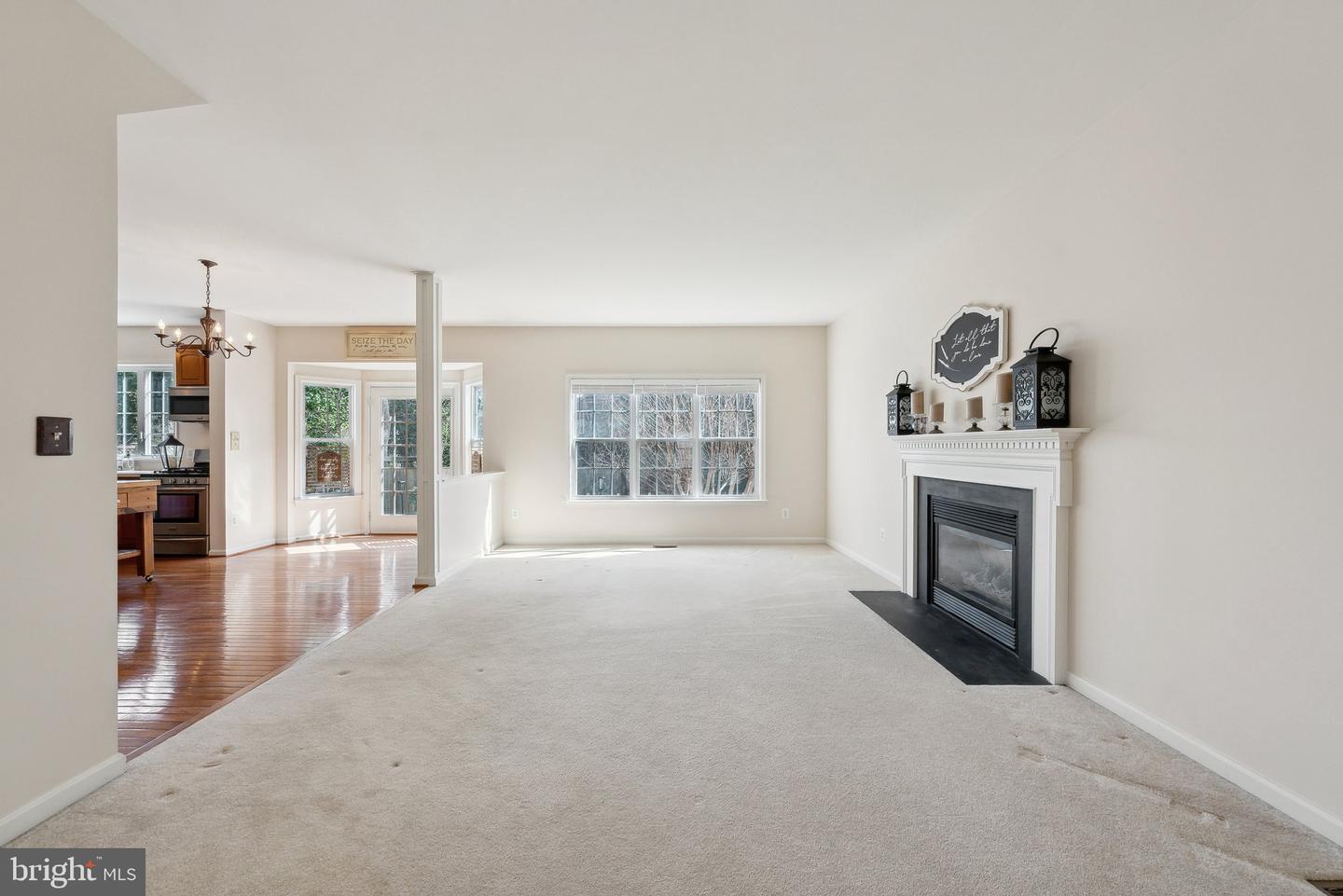 102 FRAYERS FARM CT, OCCOQUAN, Virginia 22125, 3 Bedrooms Bedrooms, ,2 BathroomsBathrooms,Residential,For sale,102 FRAYERS FARM CT,VAPW2088444 MLS # VAPW2088444