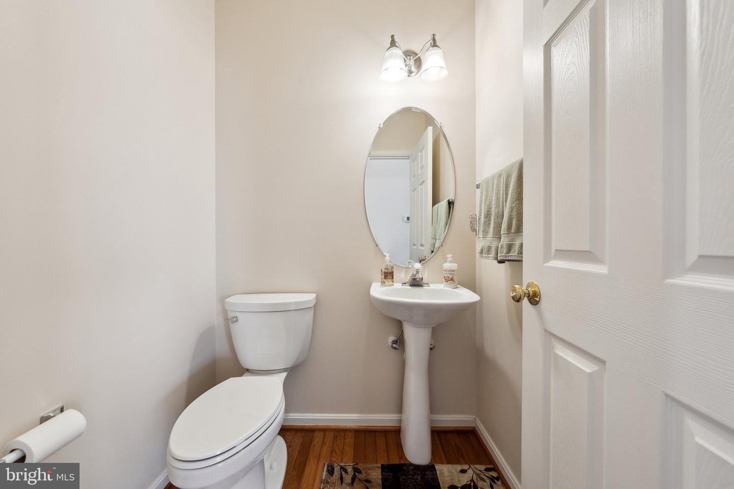 102 FRAYERS FARM CT, OCCOQUAN, Virginia 22125, 3 Bedrooms Bedrooms, ,2 BathroomsBathrooms,Residential,For sale,102 FRAYERS FARM CT,VAPW2088444 MLS # VAPW2088444