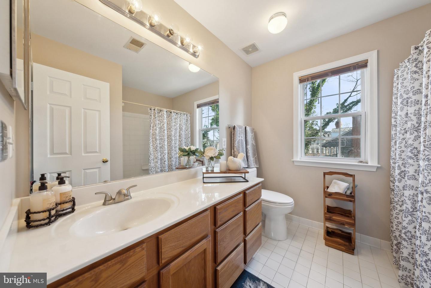 102 FRAYERS FARM CT, OCCOQUAN, Virginia 22125, 3 Bedrooms Bedrooms, ,2 BathroomsBathrooms,Residential,For sale,102 FRAYERS FARM CT,VAPW2088444 MLS # VAPW2088444