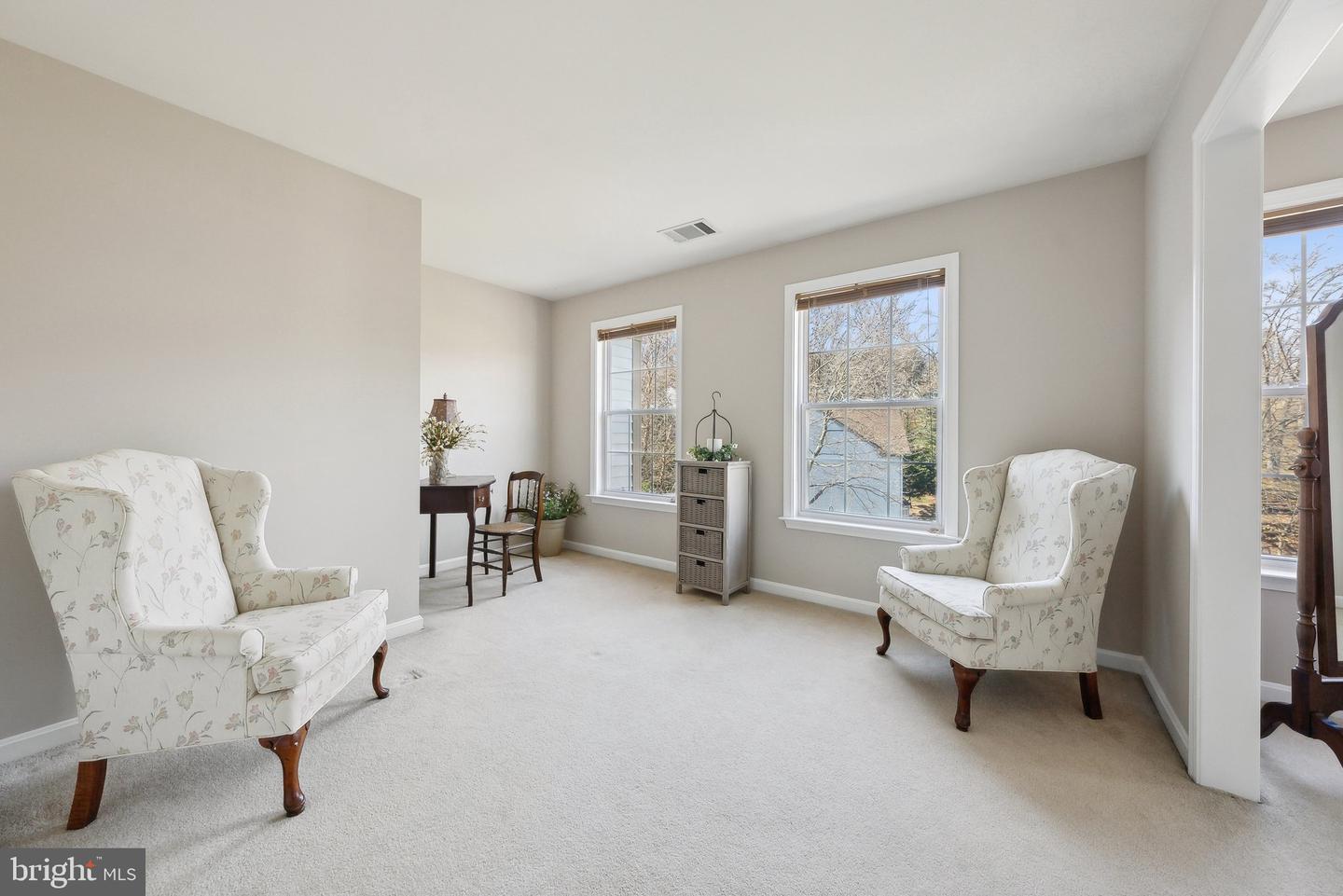 102 FRAYERS FARM CT, OCCOQUAN, Virginia 22125, 3 Bedrooms Bedrooms, ,2 BathroomsBathrooms,Residential,For sale,102 FRAYERS FARM CT,VAPW2088444 MLS # VAPW2088444