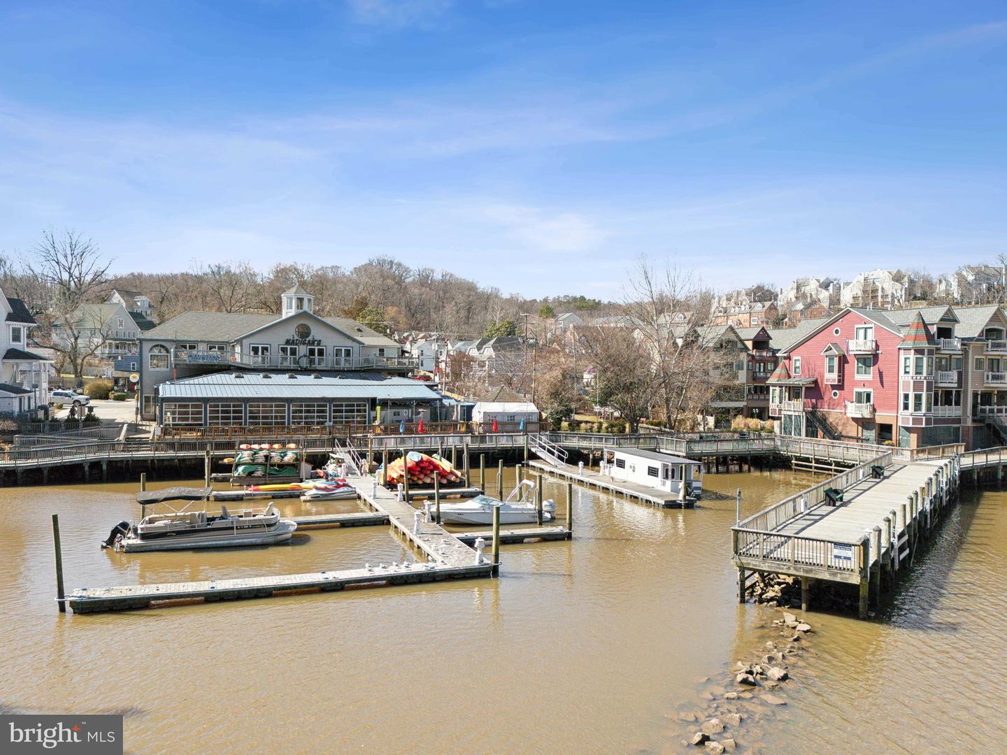 102 FRAYERS FARM CT, OCCOQUAN, Virginia 22125, 3 Bedrooms Bedrooms, ,2 BathroomsBathrooms,Residential,For sale,102 FRAYERS FARM CT,VAPW2088444 MLS # VAPW2088444
