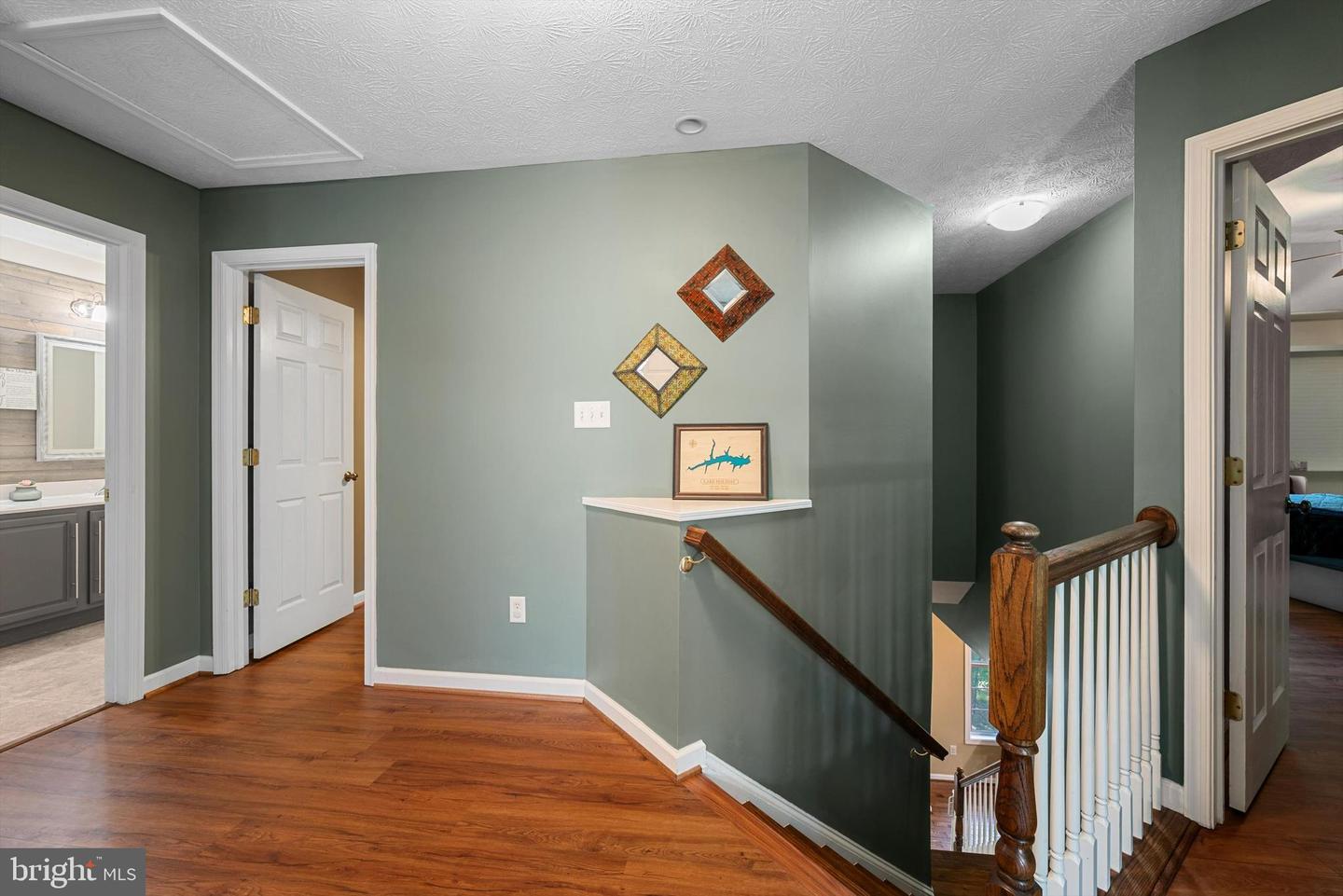 200 GREENBRIAR CIR, CROSS JUNCTION, Virginia 22625, 5 Bedrooms Bedrooms, ,2 BathroomsBathrooms,Residential,For sale,200 GREENBRIAR CIR,VAFV2024708 MLS # VAFV2024708