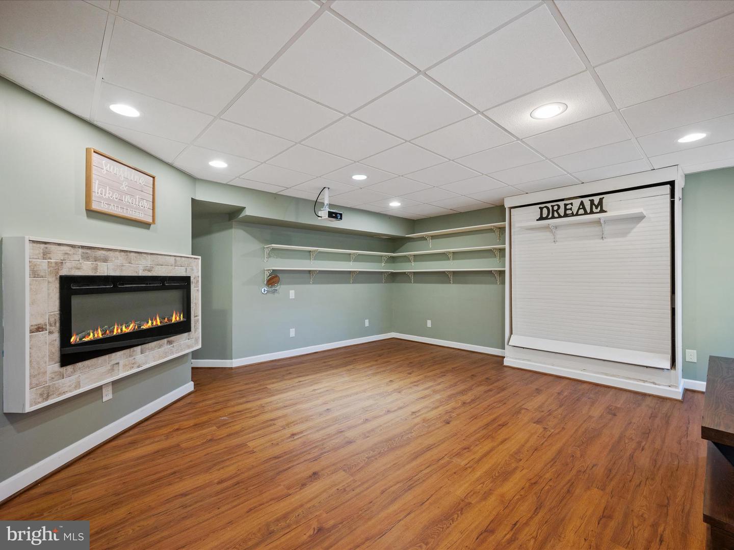 200 GREENBRIAR CIR, CROSS JUNCTION, Virginia 22625, 5 Bedrooms Bedrooms, ,2 BathroomsBathrooms,Residential,For sale,200 GREENBRIAR CIR,VAFV2024708 MLS # VAFV2024708