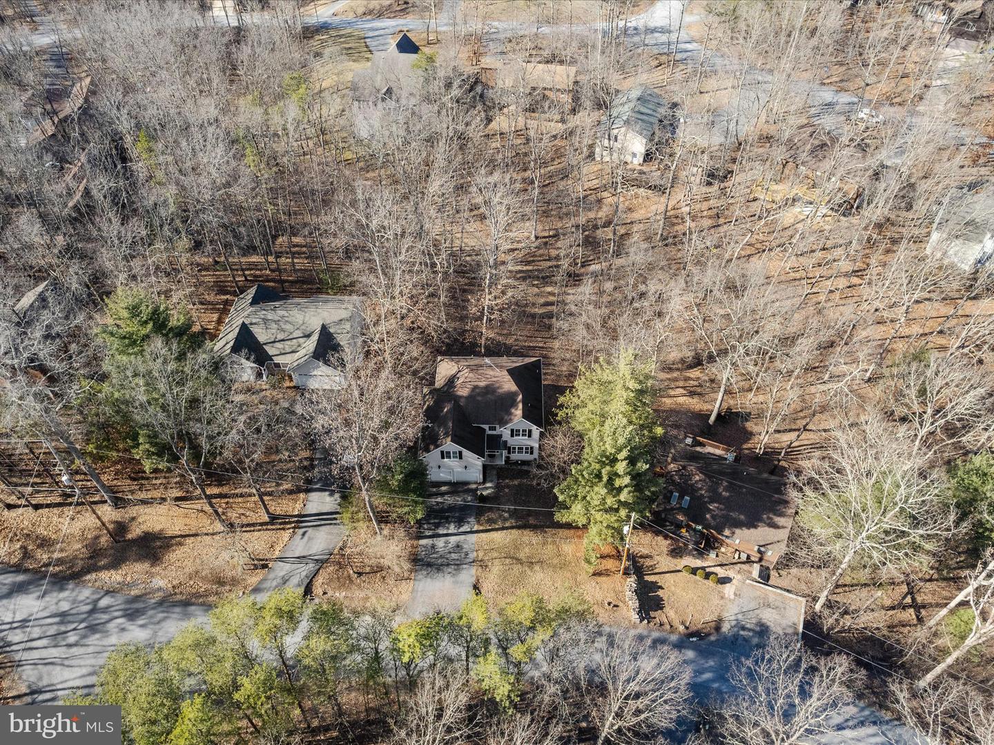 200 GREENBRIAR CIR, CROSS JUNCTION, Virginia 22625, 5 Bedrooms Bedrooms, ,2 BathroomsBathrooms,Residential,For sale,200 GREENBRIAR CIR,VAFV2024708 MLS # VAFV2024708