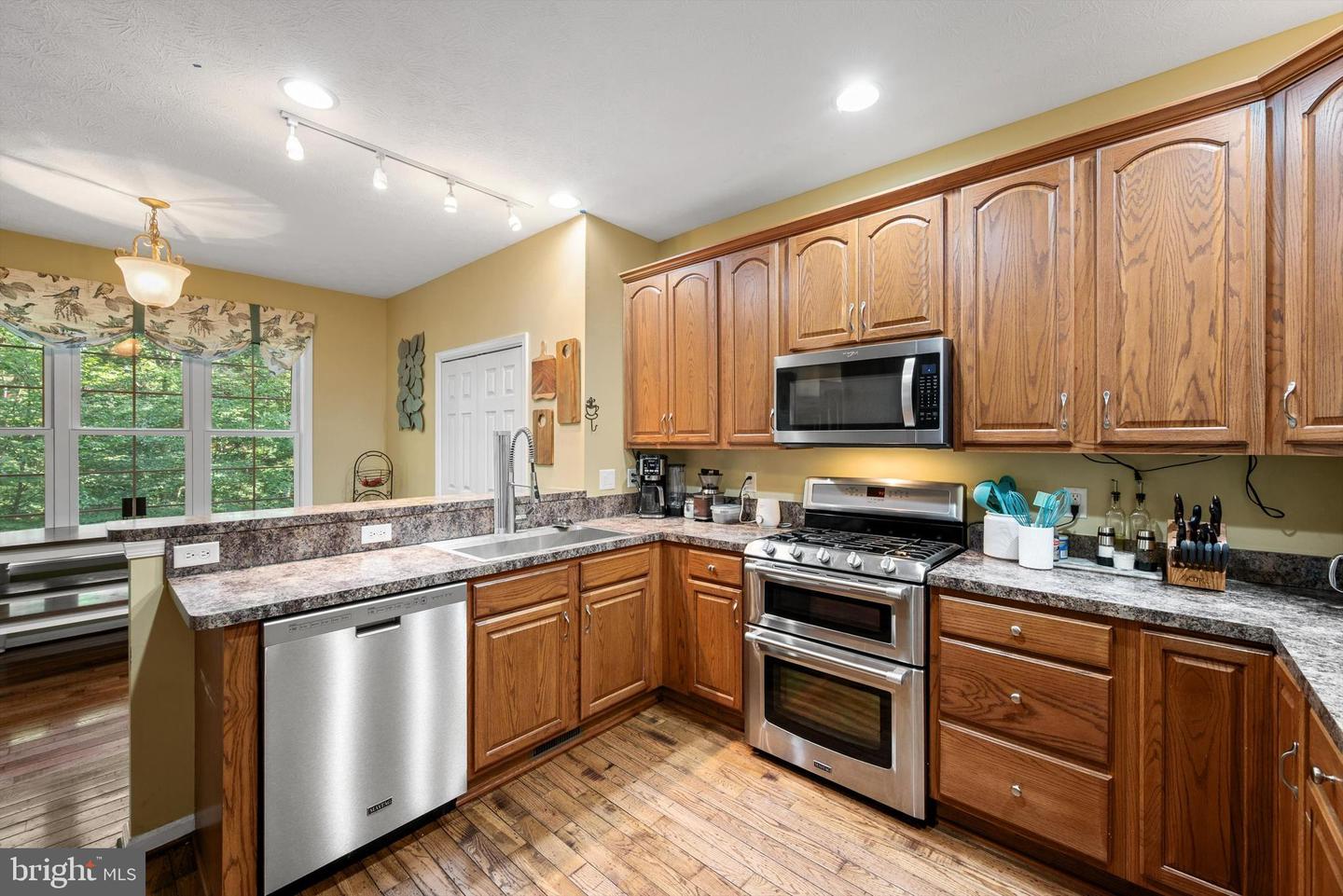 200 GREENBRIAR CIR, CROSS JUNCTION, Virginia 22625, 5 Bedrooms Bedrooms, ,2 BathroomsBathrooms,Residential,For sale,200 GREENBRIAR CIR,VAFV2024708 MLS # VAFV2024708