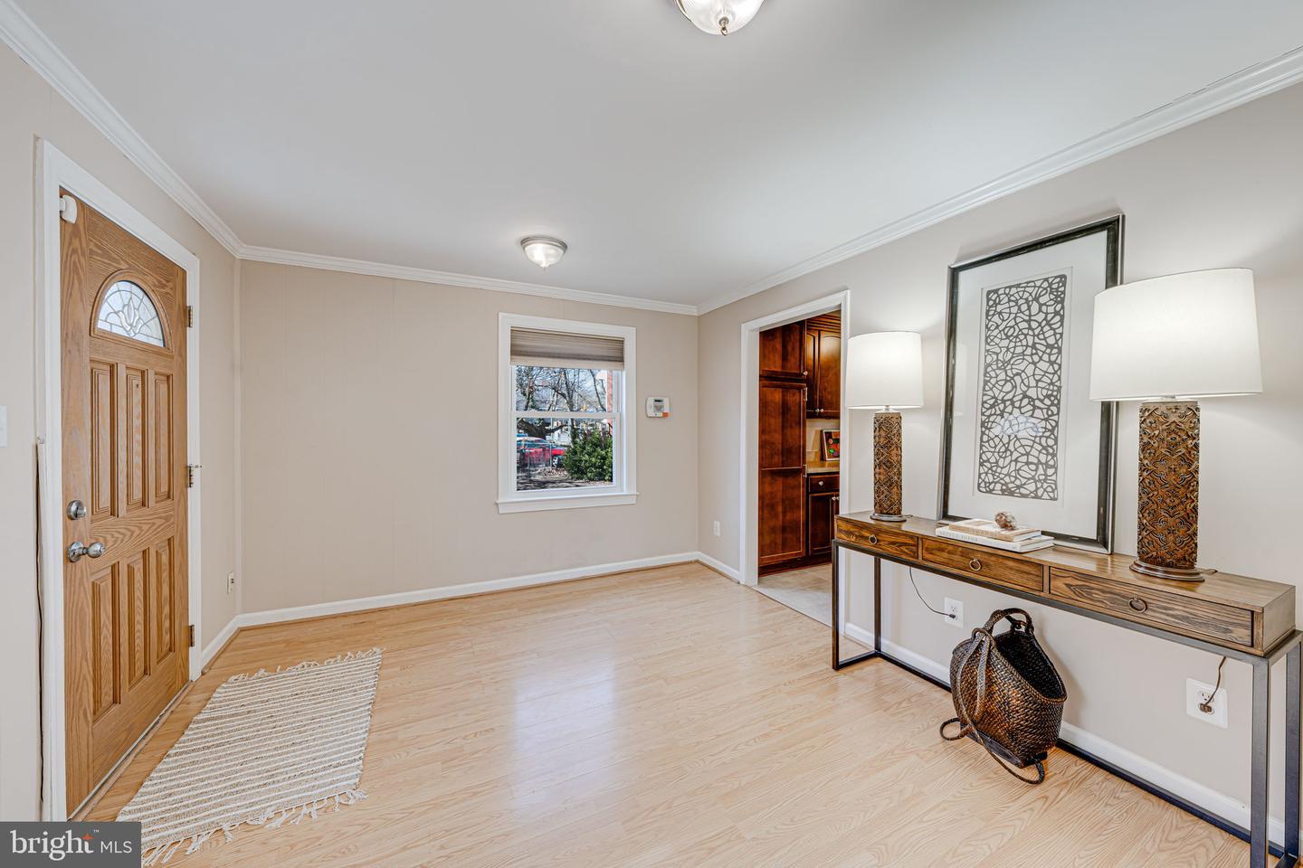 2400 HUNTINGTON AVE, ALEXANDRIA, Virginia 22303, 2 Bedrooms Bedrooms, ,2 BathroomsBathrooms,Residential,For sale,2400 HUNTINGTON AVE,VAFX2224726 MLS # VAFX2224726