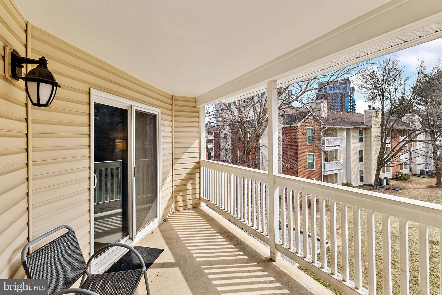 1533 LINCOLN WAY #303A, MCLEAN, Virginia 22102, 1 Bedroom Bedrooms, ,1 BathroomBathrooms,Residential,For sale,1533 LINCOLN WAY #303A,VAFX2225026 MLS # VAFX2225026